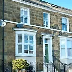 Dom wakacyjny Thorpe House - *